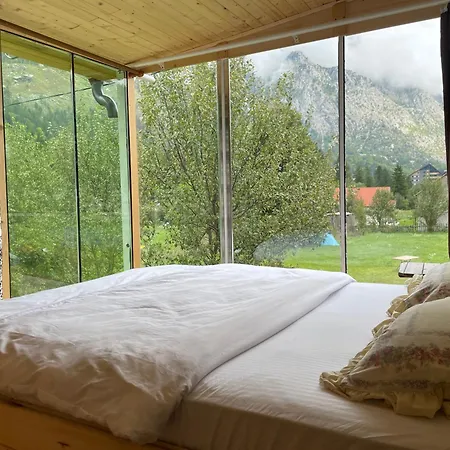 Bujtina2 Maison d'hôtes 3*
