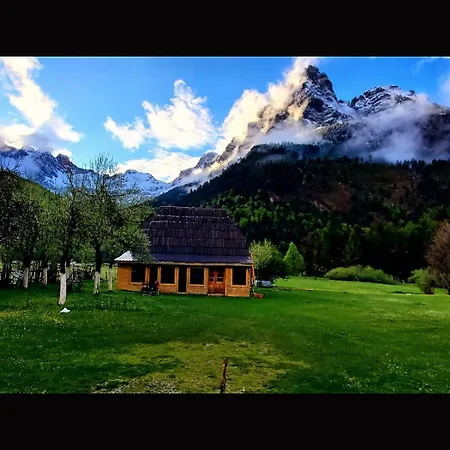 Bujtina2 Guest house Valbone